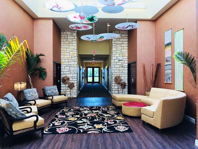 lovely colorful atrium with sitting area - Bel Aire Recovery Center